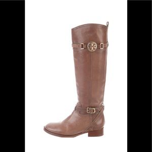 Tory Burch boots 🦋🦋🦋🦋🦋🦋🦋